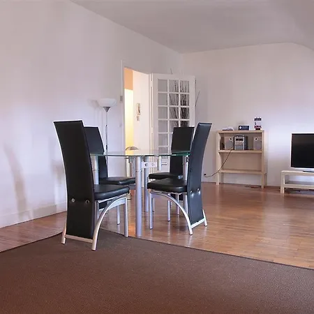 Bridgestreet Opera Serviced Hotel 3*